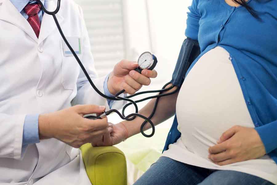 गर्भावस्थामा अचानक रक्तचाप बढे के हुन्छ ?