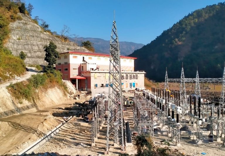साहस ऊर्जा : आम्दानी घट्दा पनि १६ प्रतिशत बढ्यो नाफा