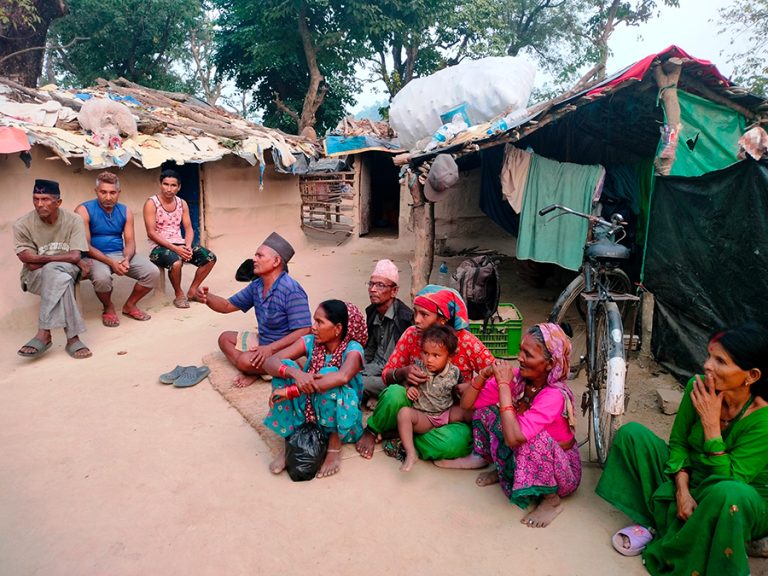 उज्यालो तिहारमा पनि अँध्यारै रह्यो वनहराको भूमिहीन शिविर