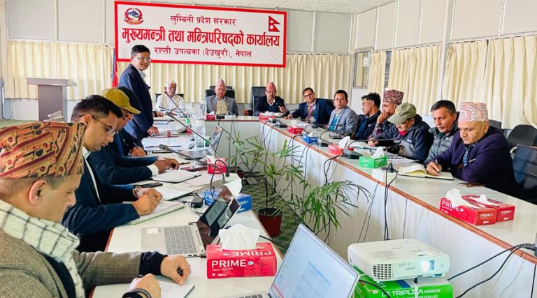 वनको समस्या समाधान गर्न कानुनी जटिलता फुकाइन्छ : मुख्यमन्त्री