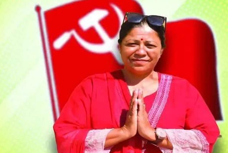 जनयुद्ध, पत्रकारिता हुँदै नलगाडको उपमेयर
