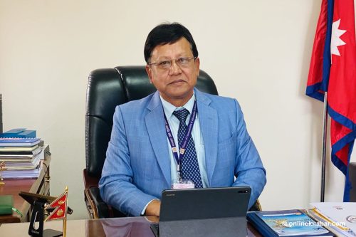 चलचित्र विकास बोर्डमा अध्यक्ष दिनेश डिसीसहित ४ जनाको पद संकटमा