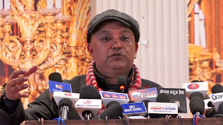 जनता उकुसमुकुसमा छन्, कांग्रेसले सम्बोधन गर्नुपर्छ : गगन थापा