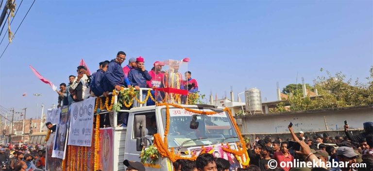 एनपीएल विजेता जनकपुर बोल्ट्सका खेलाडीलाई नगर परिक्रमा (तस्वीरहरू )