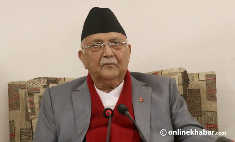 प्रधानमन्त्री ओलीको त्रिवि शिक्षण अस्पतालमा इन्डोस्कोपी