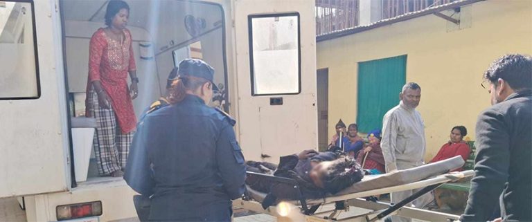 मोरङमा बाँसको झ्याङमा अचेत अवस्थामा हातखुट्टा बाँधिएकी महिला भेटिइन्