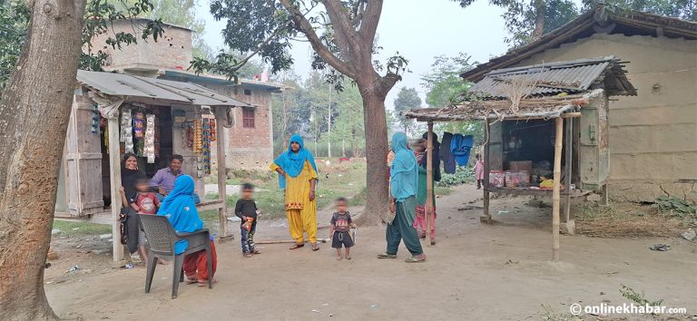 दशगजाका मुस्लिम बस्ती :  जन्मदर्ता न नागरिकता
