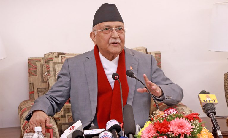 मेरो नातिले कागलाई तपाईं भन्छ, मलाई तिमी : ओली