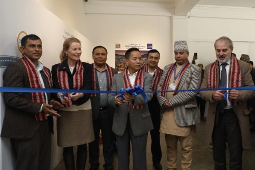 एडीबी-नेपाल साझेदारी पाँच दशक पुगेको अवसरमा फोटो प्रदर्शनी