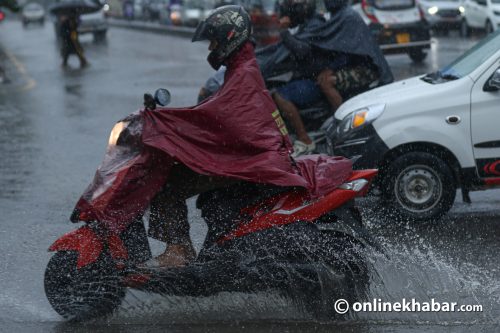 आज केही स्थानमा हल्का वर्षा र हिमपातको सम्भावना