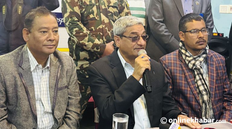 रविमाथिको अनुसन्धान प्रभावित गर्नेगरी प्रचण्ड बोल्नु बेठिक : गृहमन्त्री