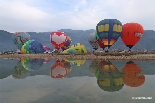 बेलुन महोत्सवले पोखराको पर्यटनमा थपियो रौनक