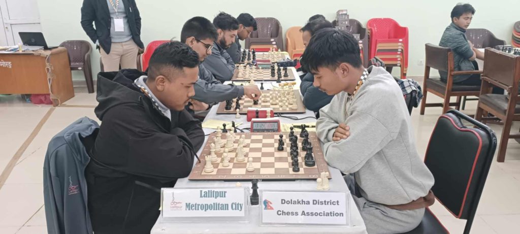 ललितपुरका चेस टिमहरु अग्रस्थानमा