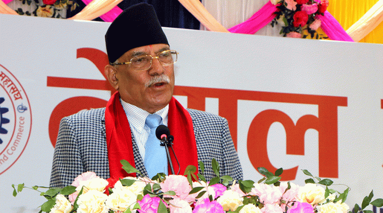 हामी कुनैबेला चिप्लियौं, त्यतिबेला माओवादी भन्न पनि अप्ठेरो भयो : प्रचण्ड