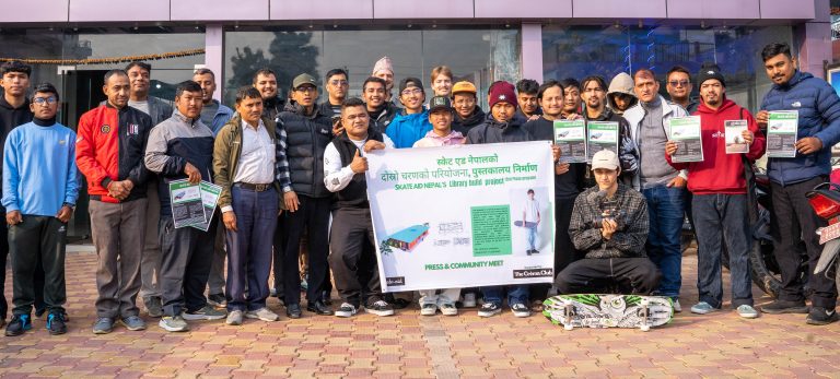 जापानका स्केटरले तिलोत्तमामा सामुदायिक पुस्तकालय बनाउंँदै