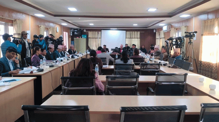 संसदमा आएको ९ महिनापछि निजामती विधेयक माथि दफावार छलफल सुरु