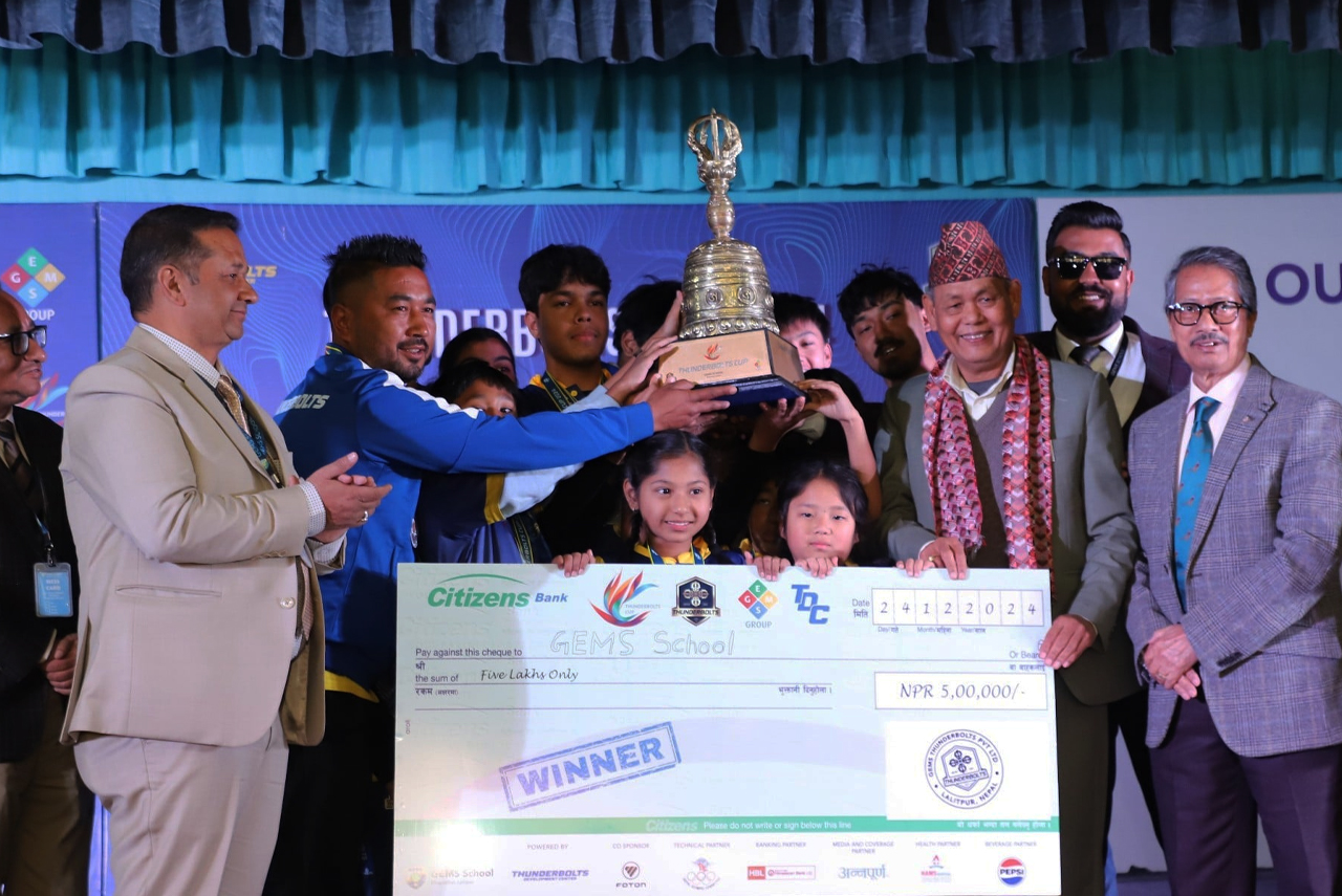 जेम्सले जित्यो दोस्रो थन्डरबोल्ट्स कपको उपाधि