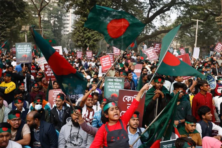बंगलादेशमा अवामी लिगले गर्‍यो आमहड्ताल र नाकाबन्दीको घोषणा