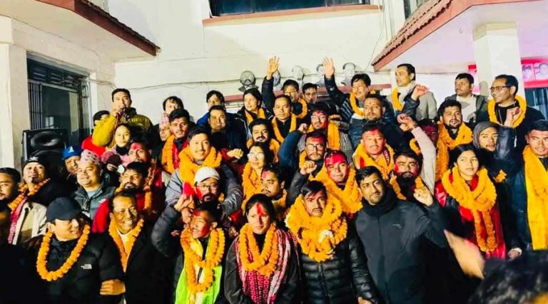 यी हुन् अखिल क्रान्तिकारीका निर्वाचित पदाधिकारी (मतसहित)