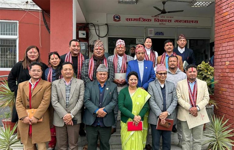 बागमती प्रदेश खेलकुद विकास परिषद्का १० सदस्यले लिए शपथ