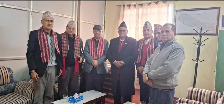 सबै भूमिहीनले ३ वर्षभित्रै लालपुर्जा पाउँछन् : अध्यक्ष रिजाल