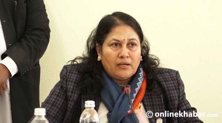 शिक्षामन्त्रीको स्वीकारोक्ति : छलफलमा आवासीय चिकित्सक नराख्नु कमजोरी भयो