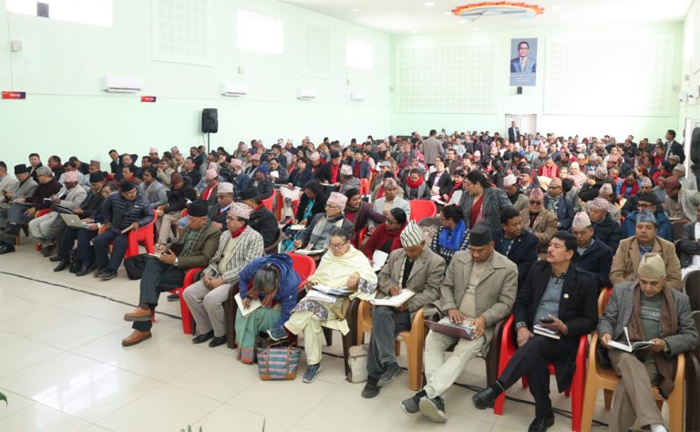एमाले केन्द्रीय कमिटी बैठक आज पनि बस्दै