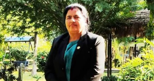 चितवन बारमा ५० वर्षपछि पहिलो महिला अध्यक्ष बनिन् फुलमाया रानाभाट