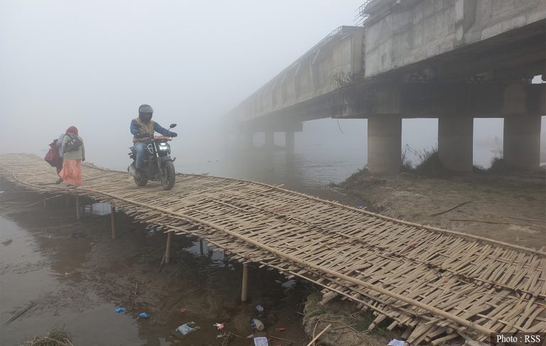 कन्काई पुल : १३ वर्षमा आधा काम