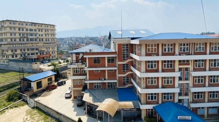 ललितपुरको किष्ट अस्पतालभित्रकै शौचालयमा भेटियो युवकको शव