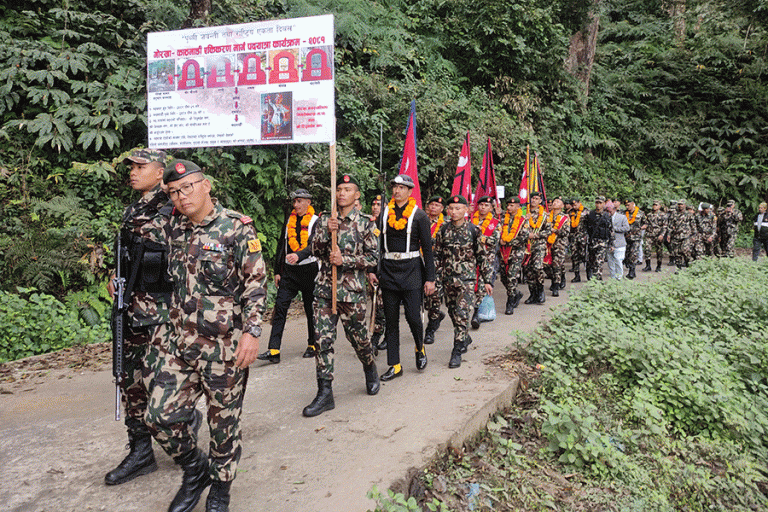 गोरखा–काठमाडौं एकीकरण पदमार्गमा नेपाली सेनाको पदयात्रा सुरु