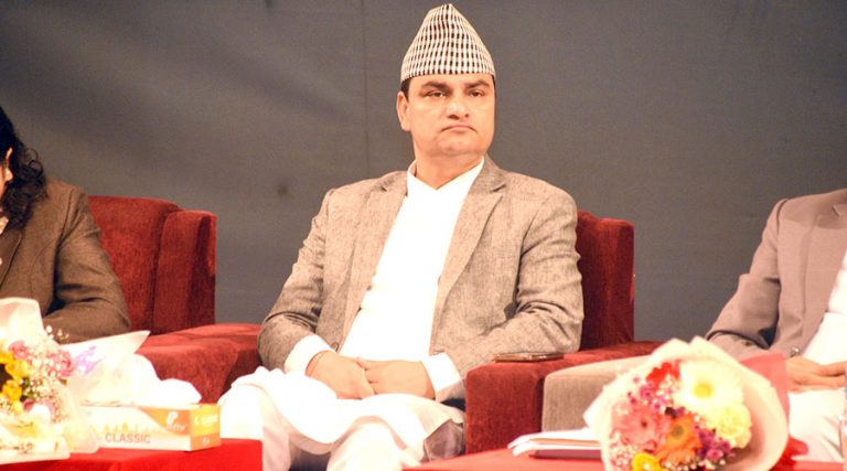पक्षघातका बिरामीलाई राहत, करिब डेढ लाख पर्ने औषधि सरकारले निःशुल्क दिने