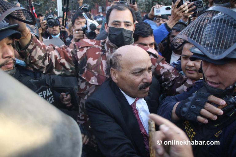 वरिष्ठ अधिवक्तामाथि भएको आक्रमणको डीएलएद्वारा निन्दा