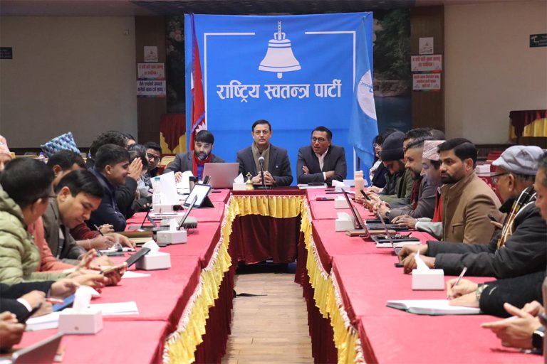 रास्वपा बैठकको निष्कर्ष : संगठन नबनाई मत नबढ्ने भो