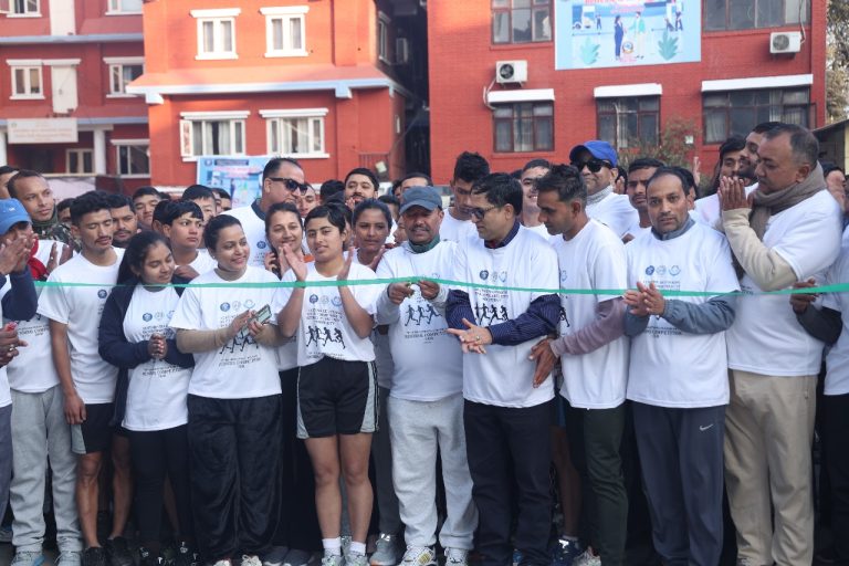 भन्सार दिवसको अवसरमा आयोजित ५ किमी दौडमा सविन प्रथम