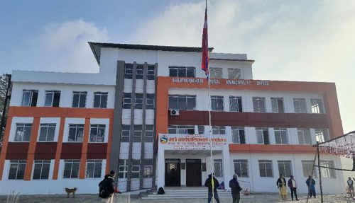 बराहपोखरीले सुरु गर्‍यो आफ्नै प्रशासनिक भवनबाट सेवा