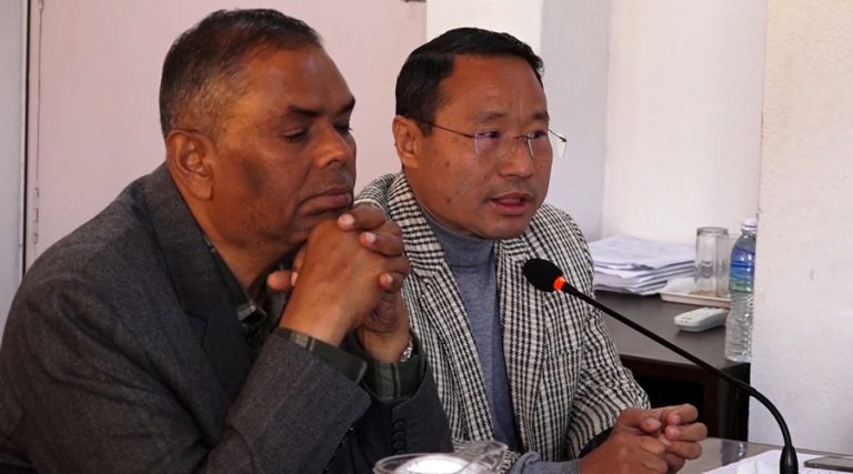 सरकारले संसद्को मानहानी गर्‍यो : वर्षमान पुन