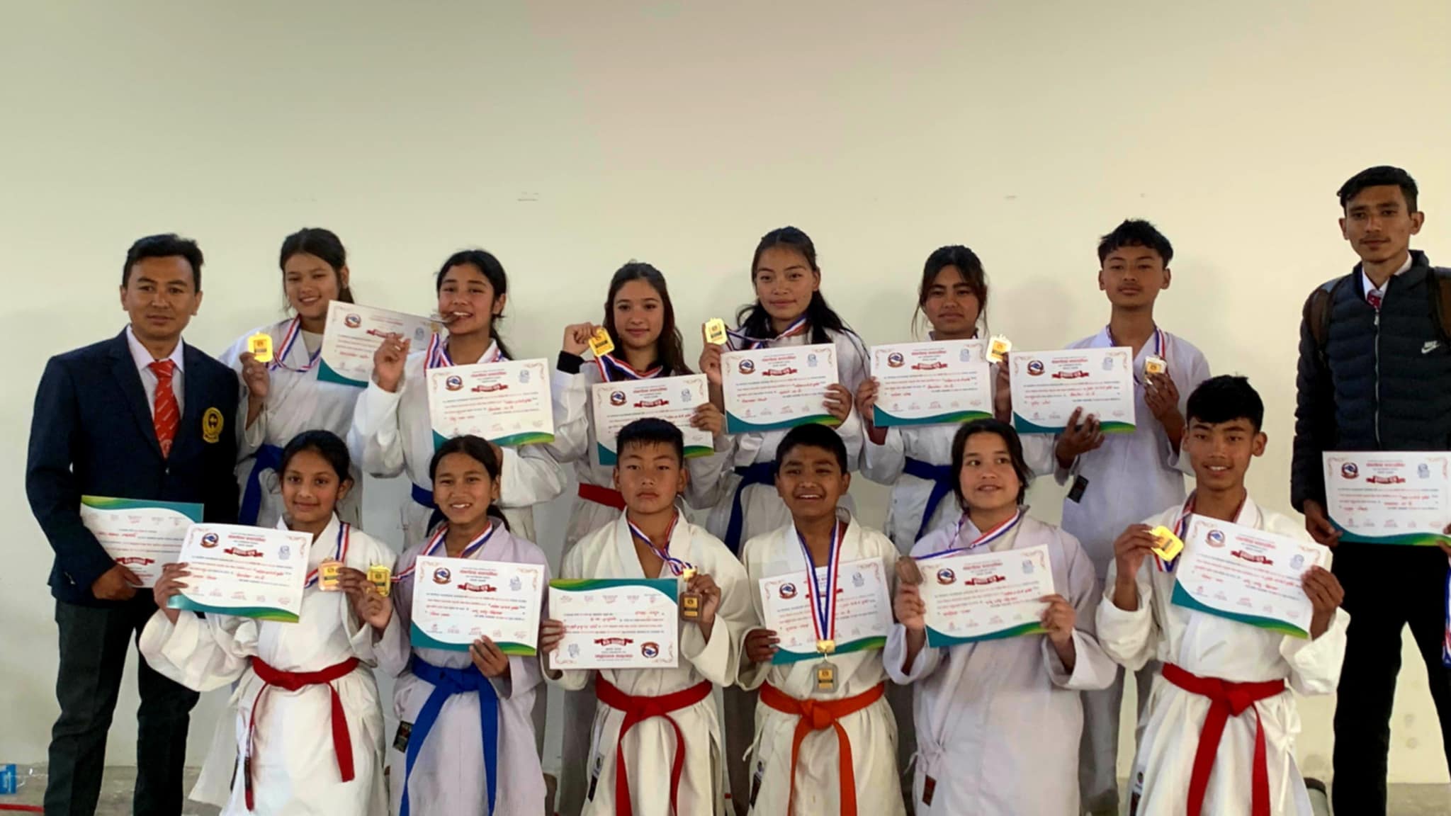 गोकर्णेश्वर नगरस्तरीय राष्ट्रपति रनिङ शिल्डमा योङ हार्ट्स र इस्टपोल च्याम्पियन