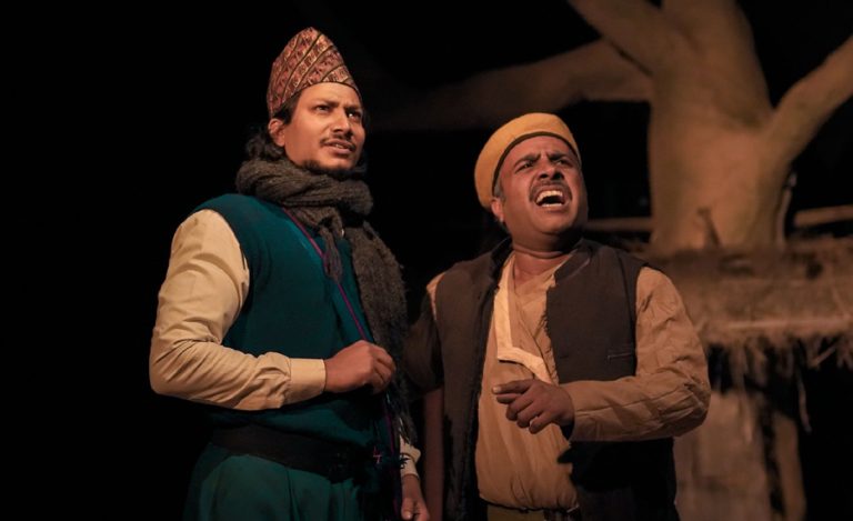 ‘हरि हजुरबा’ बन्यो मण्डलामा धेरै कमाउने ५ मध्येको नाटक, शीर्षस्थानमा ‘खुवालुङ
