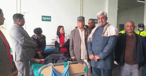 मधेश केन्द्रित आठ दलका नेताहरूले भेटे मुक्कुम्लुङका घाइते