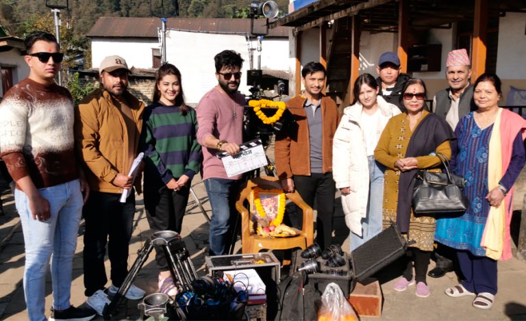 निर्देशक राउतले घाचोकदेखि थाले ‘महाभोज’को छायाङ्कन