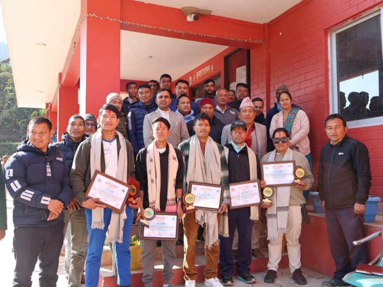 नौबहिनीका ७ राष्ट्रिय खेलाडी सम्मानित