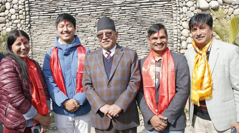 युवा ऊर्जा समाज रुपान्तरणमा प्रयोग हुनुपर्छ : प्रचण्ड