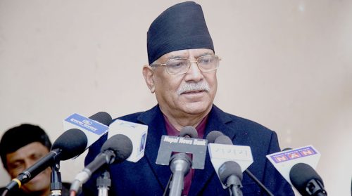 ओली सरकार लामो समय टिक्दैन : प्रचण्ड