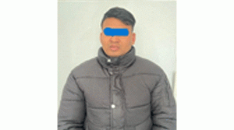 नेपाली सेनाको अधिकृत हुँ भन्दै ठगी गरेको आरोपमा एक जना पक्राउ