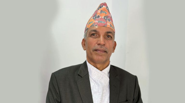 ८ जिल्लामा सीडीओ फेरिए, काठमाडौंमा ऋषिराम तिवारी