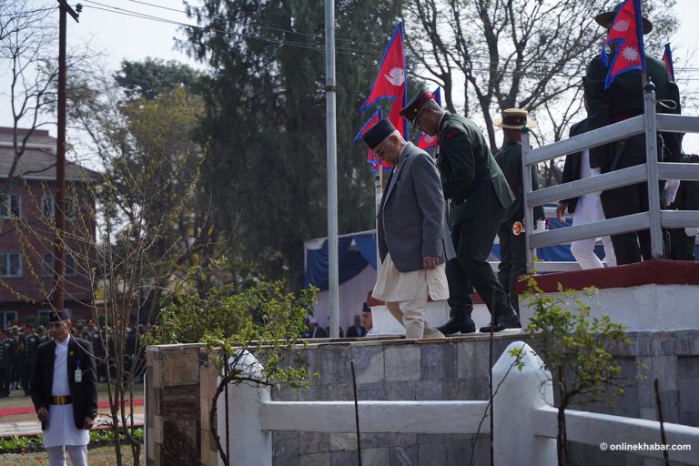 प्रधानमन्त्रीद्वारा लैनचौर र शहीद गेटमा शहीदहरूप्रति श्रद्धाञ्जली अर्पण