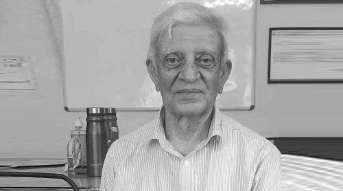 ‘ग्रामर गुरु’, जसको किताब विद्यार्थीको हात-हातमा हुन्थ्यो