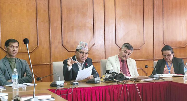 बाढी प्रभावित आयोजना पुनर्निर्माणमा ढिलाइ भयो : भौतिकमन्त्री