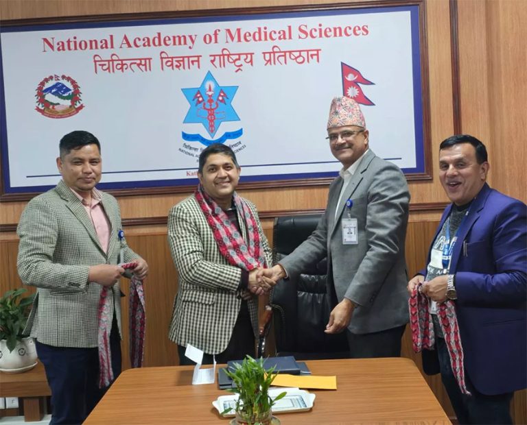 वीर अस्पतालको निमित्त निर्देशकमा डा. समाज गौतम